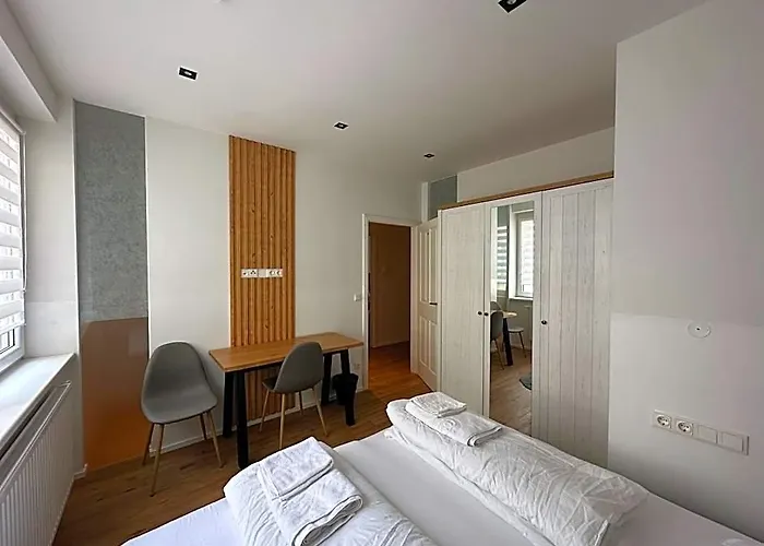 Apartahotel Lion's N Viena